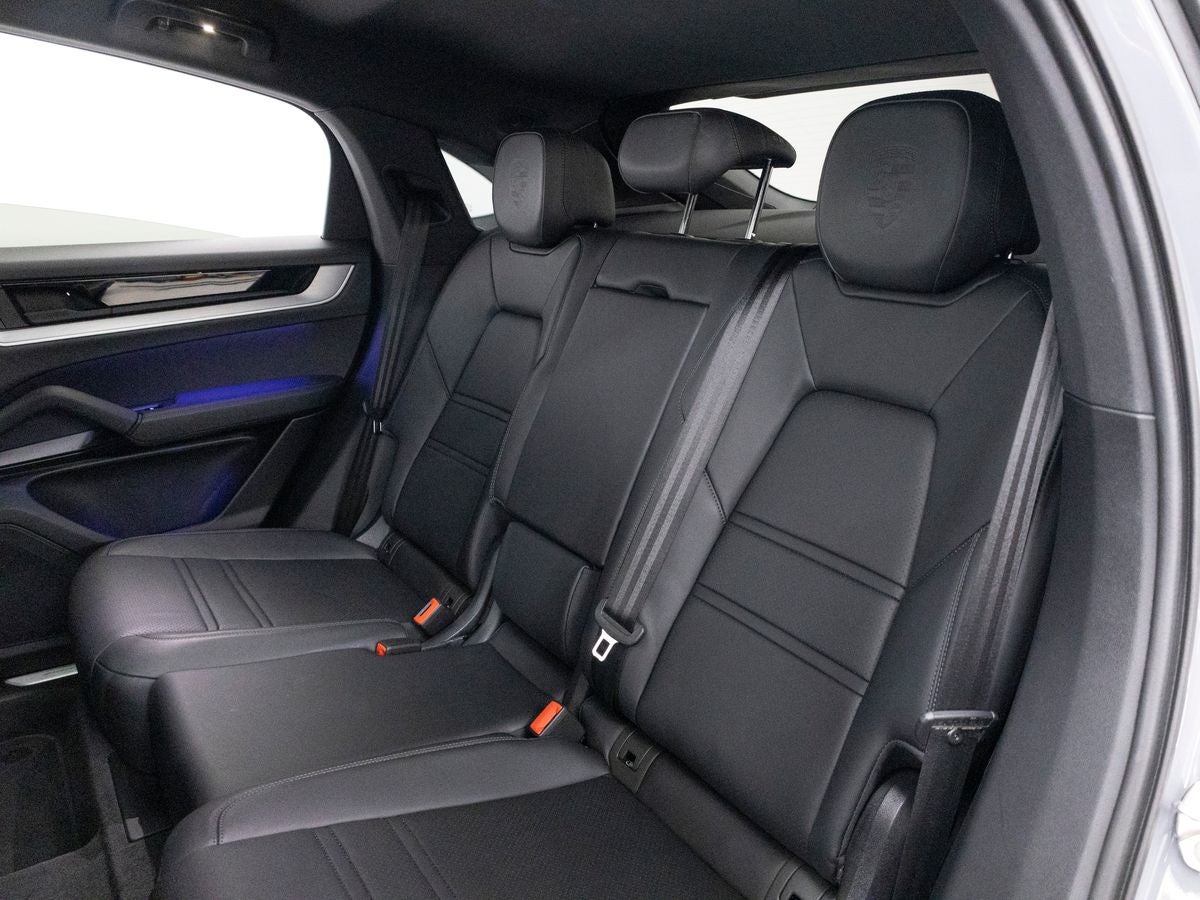 2026 Porsche Cayenne Cayenne S Coupe