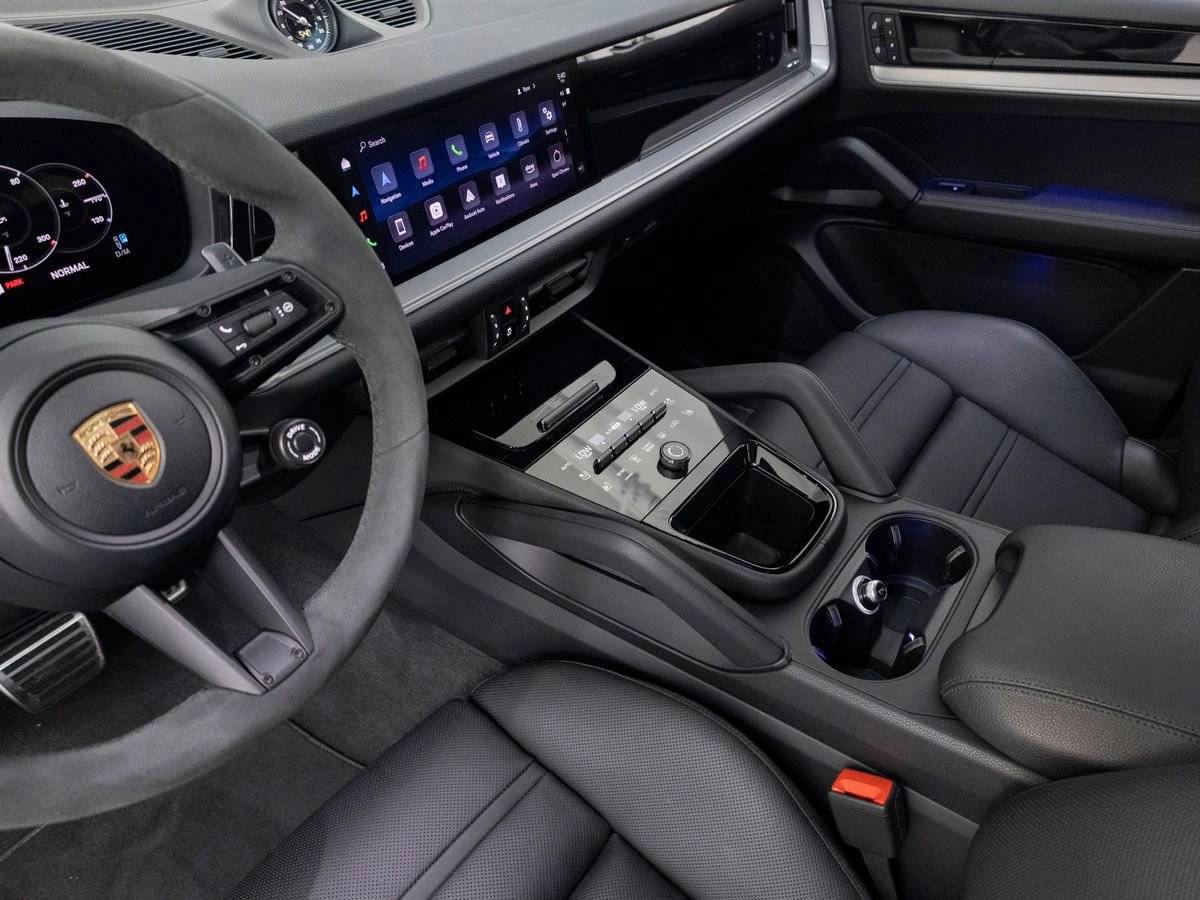 2026 Porsche Cayenne Cayenne S Coupe