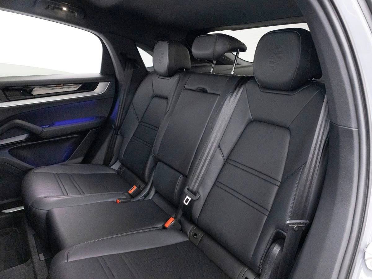 2026 Porsche Cayenne Cayenne S Coupe