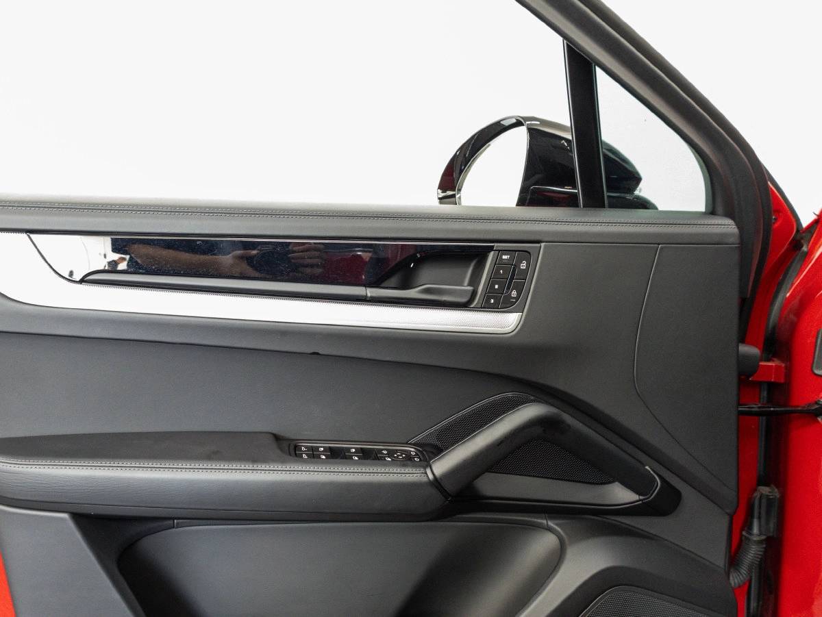2026 Porsche Cayenne Cayenne S Coupe