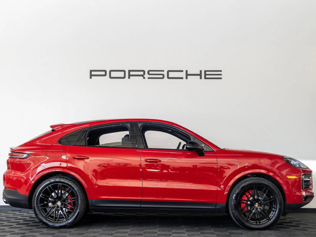 2026 Porsche Cayenne Cayenne S Coupe