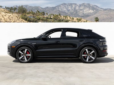 2025 Porsche Cayenne S