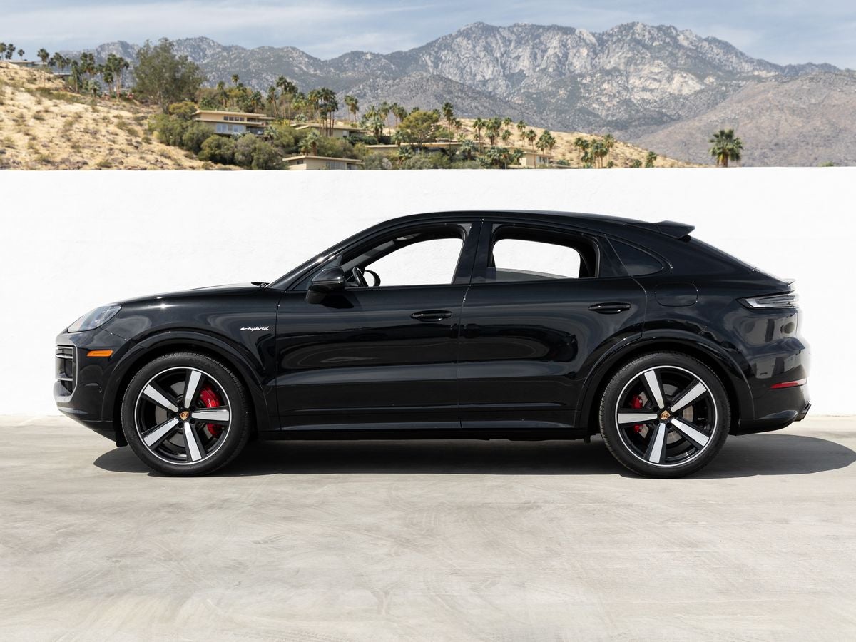 2025 Porsche Cayenne S