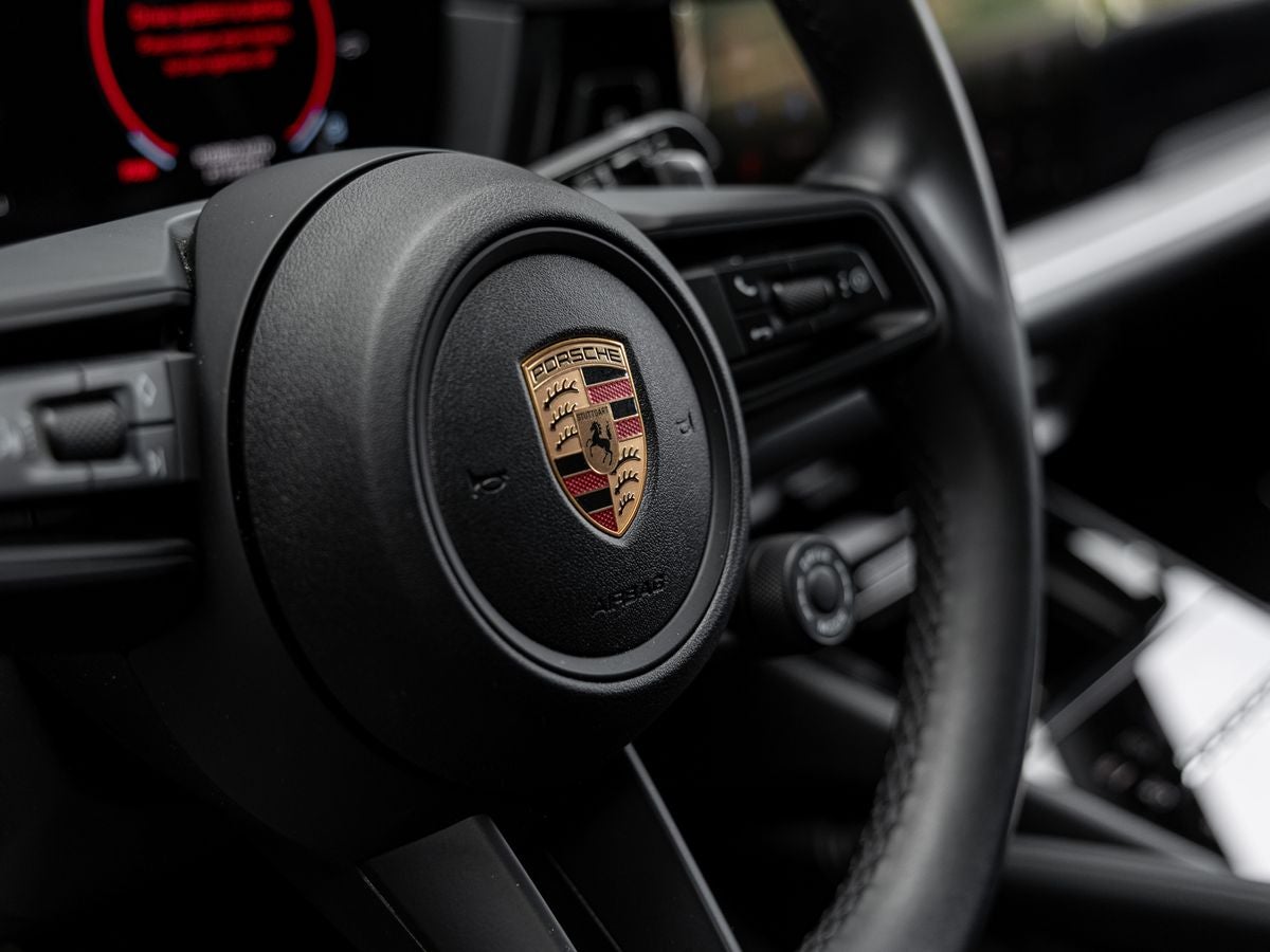 2025 Porsche Cayenne S