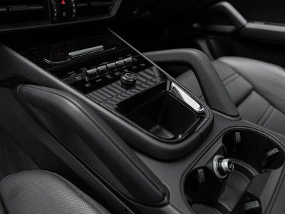 2025 Porsche Cayenne S