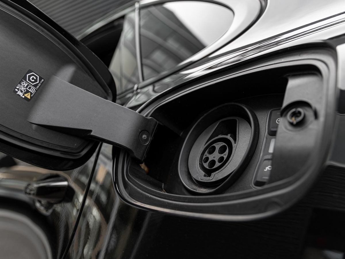 2025 Porsche Cayenne S