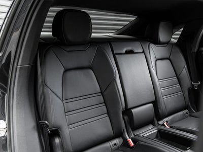 2025 Porsche Cayenne S