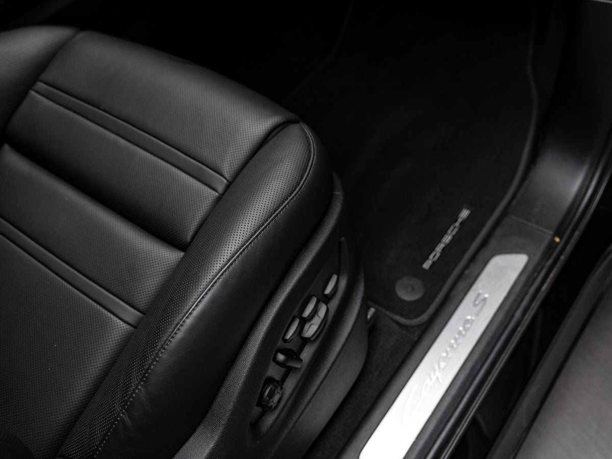 2025 Porsche Cayenne S