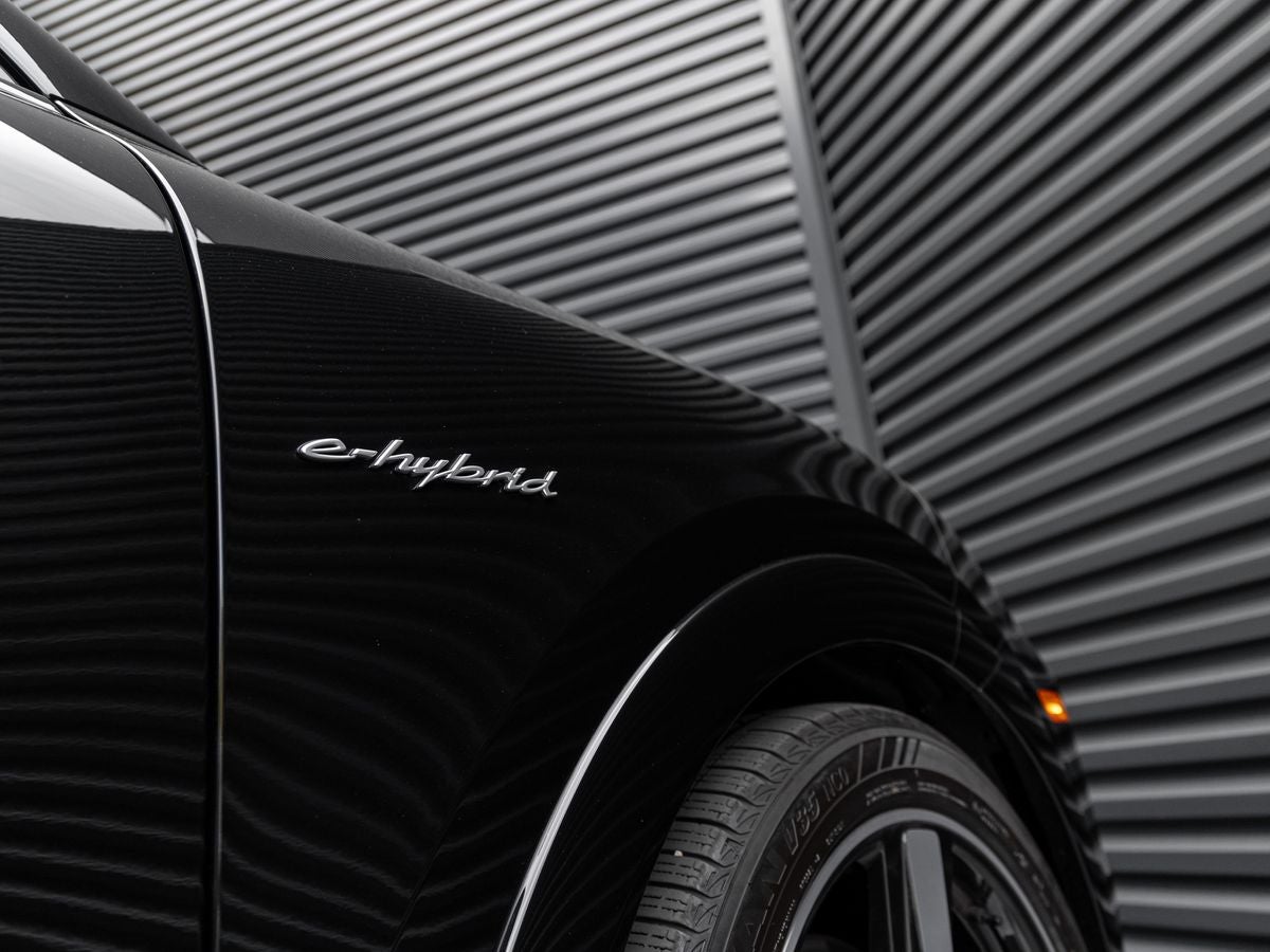 2025 Porsche Cayenne S