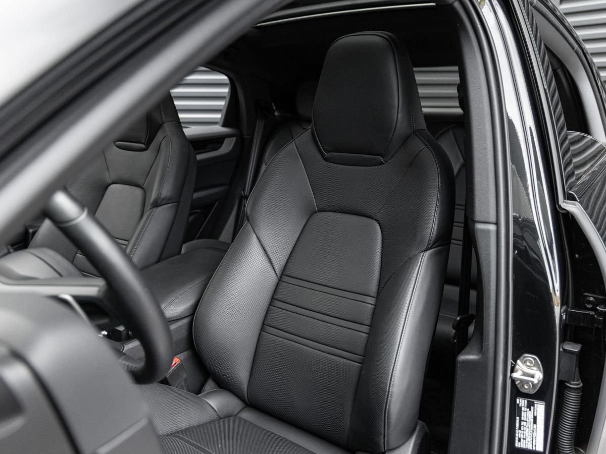2025 Porsche Cayenne S