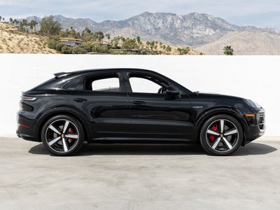 2025 Porsche Cayenne S