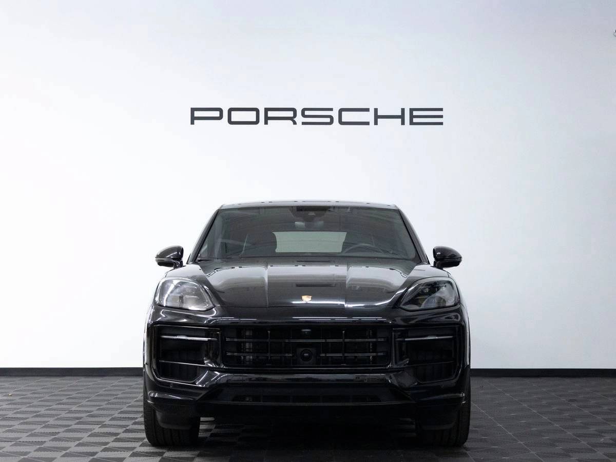 2025 Porsche Cayenne Cayenne S E-Hybrid Coupe