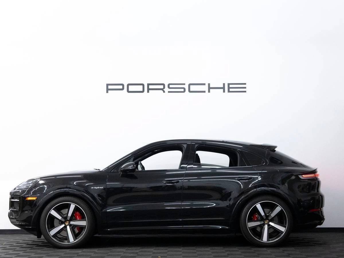 2025 Porsche Cayenne Cayenne S E-Hybrid Coupe