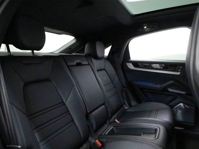 2025 Porsche Cayenne Cayenne S E-Hybrid Coupe