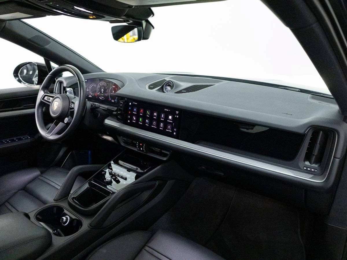2025 Porsche Cayenne Cayenne S E-Hybrid Coupe