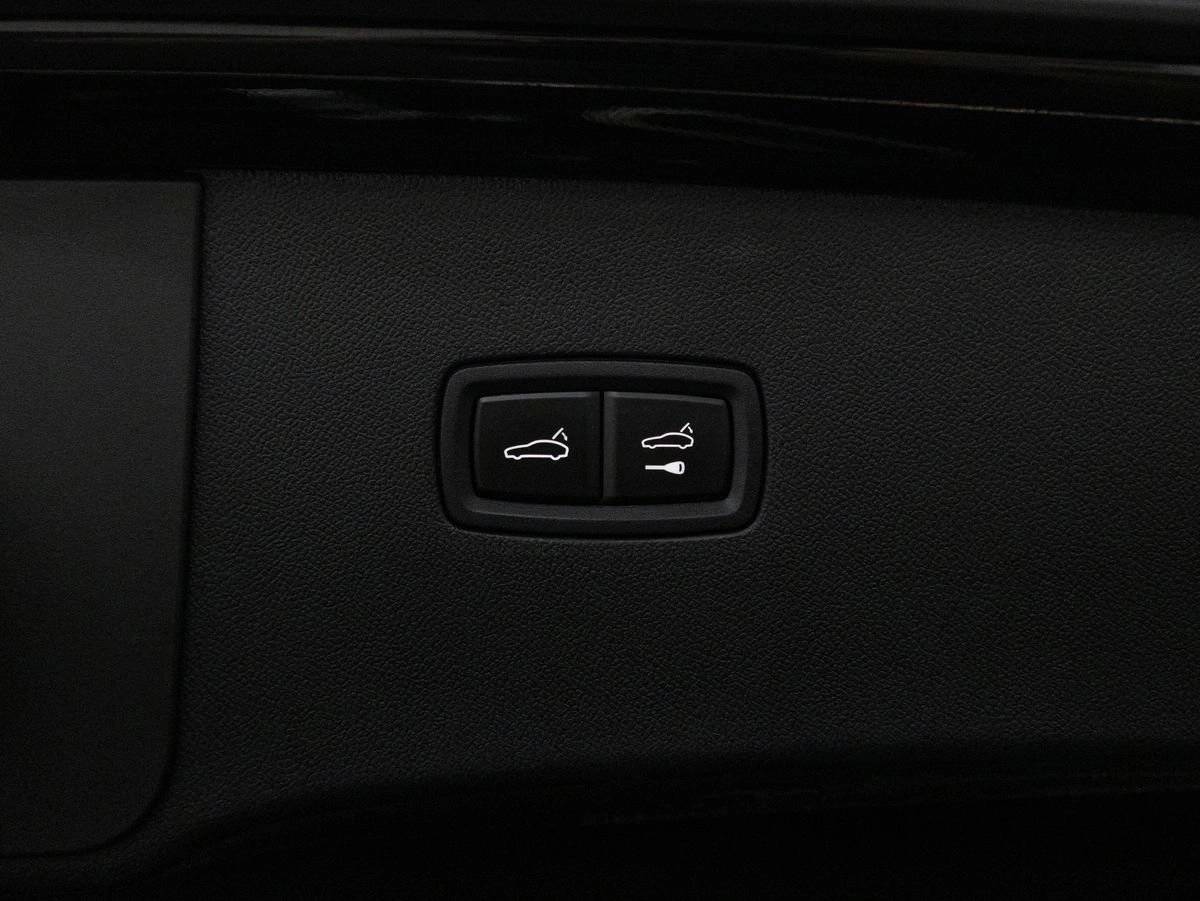 2025 Porsche Cayenne Cayenne S E-Hybrid Coupe