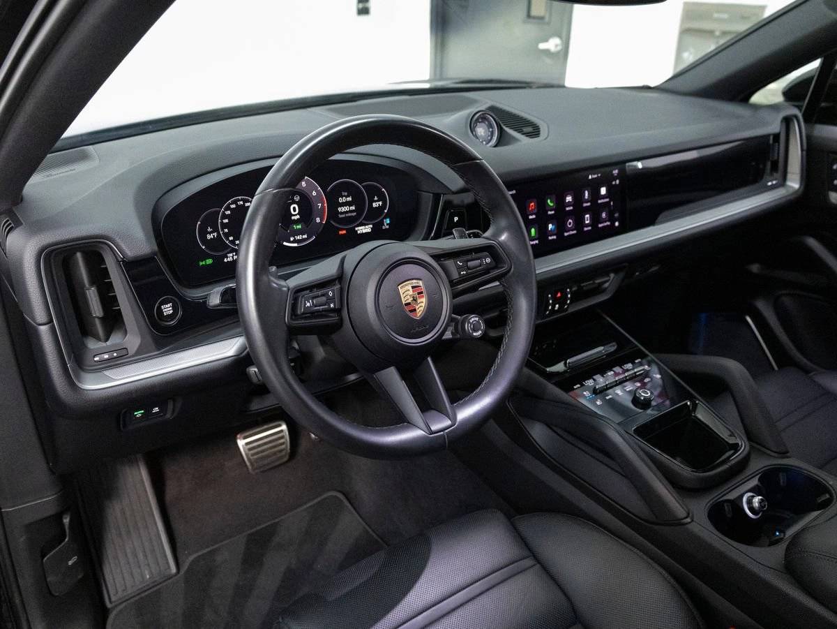 2025 Porsche Cayenne Cayenne S E-Hybrid Coupe