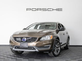 2016 Volvo V60 Cross Country T5