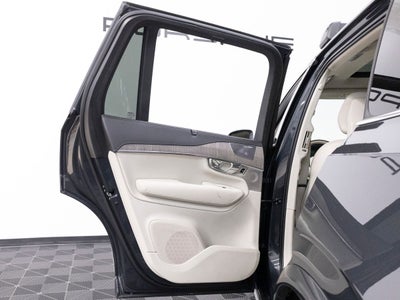 2021 Volvo XC90 T8 Inscription 6 Passenger
