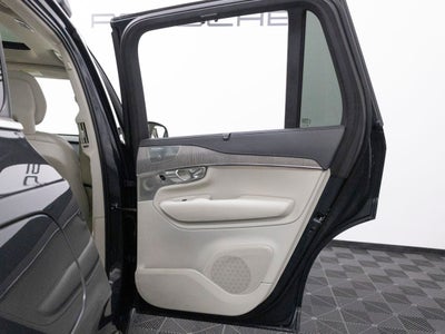 2021 Volvo XC90 T8 Inscription 6 Passenger