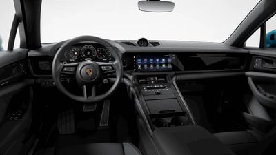 2026 Porsche Panamera 4