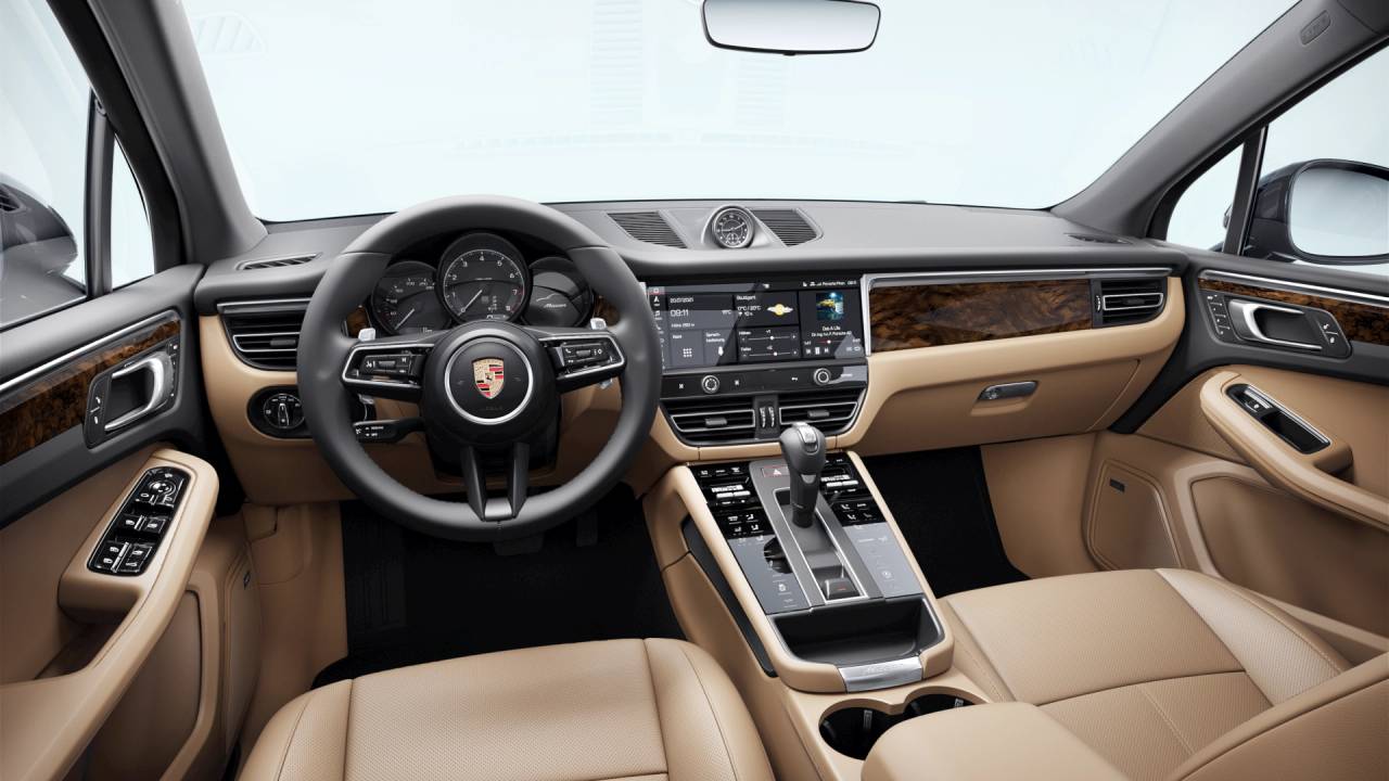 2026 Porsche Macan AWD