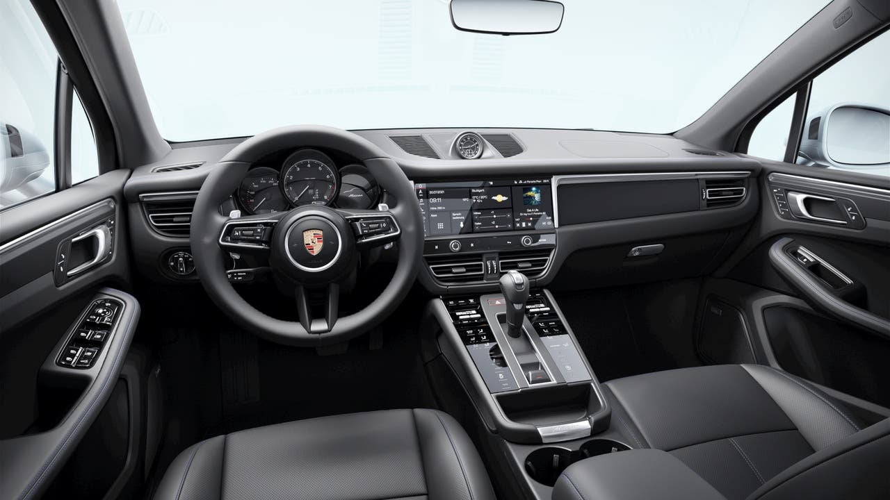 2026 Porsche Macan AWD