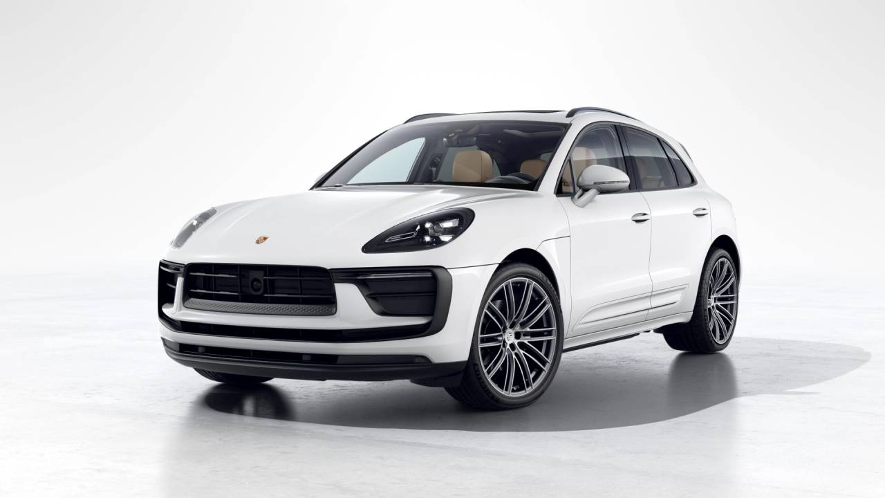 2026 Porsche Macan AWD
