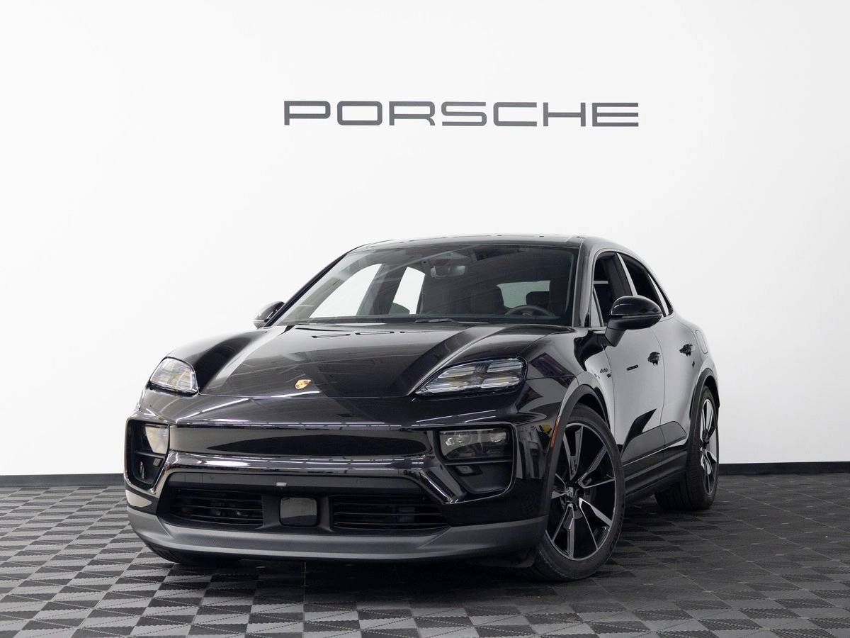 2026 Porsche Macan Macan 4 Electric
