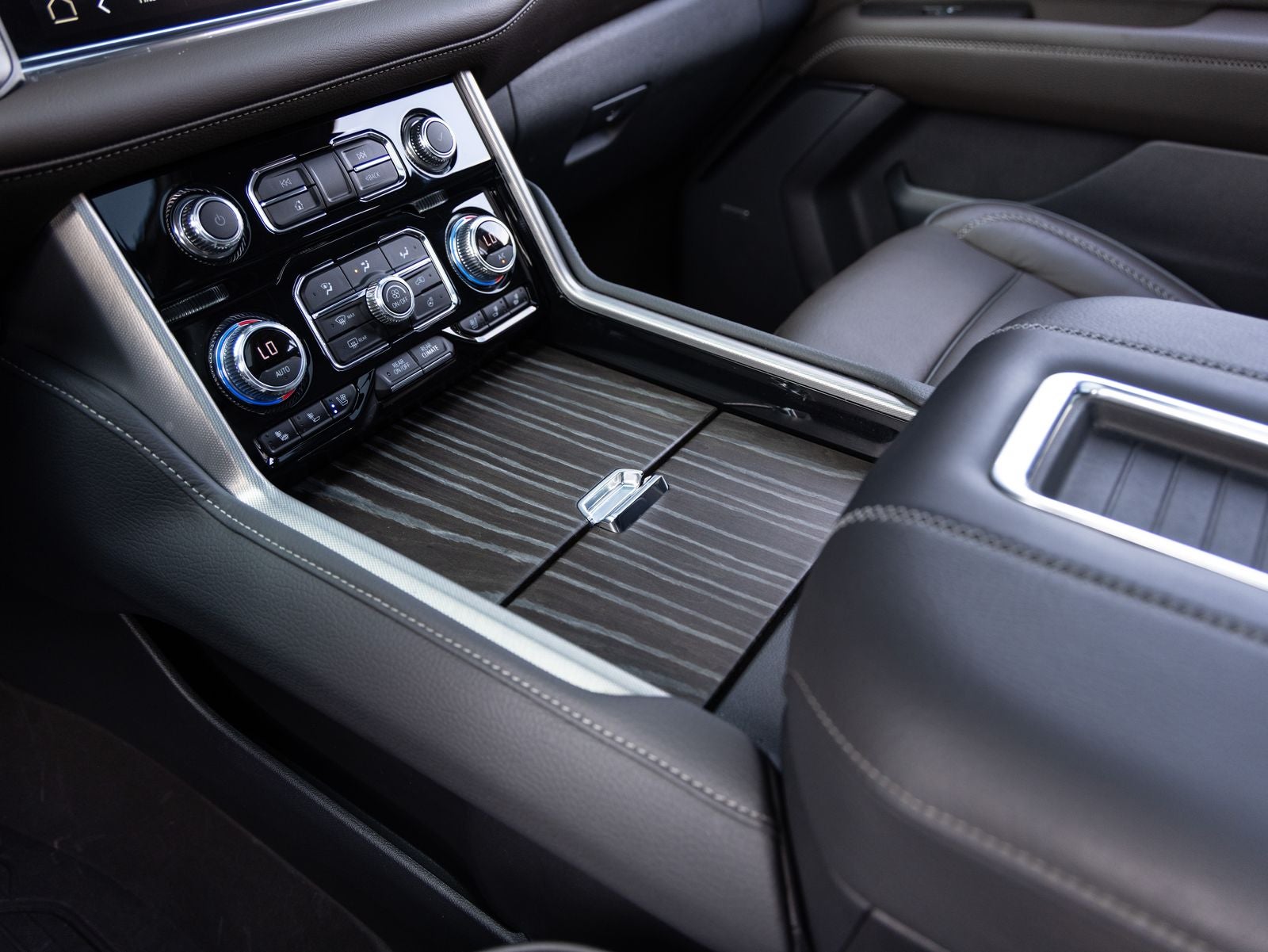 2023 GMC Yukon Denali Denali
