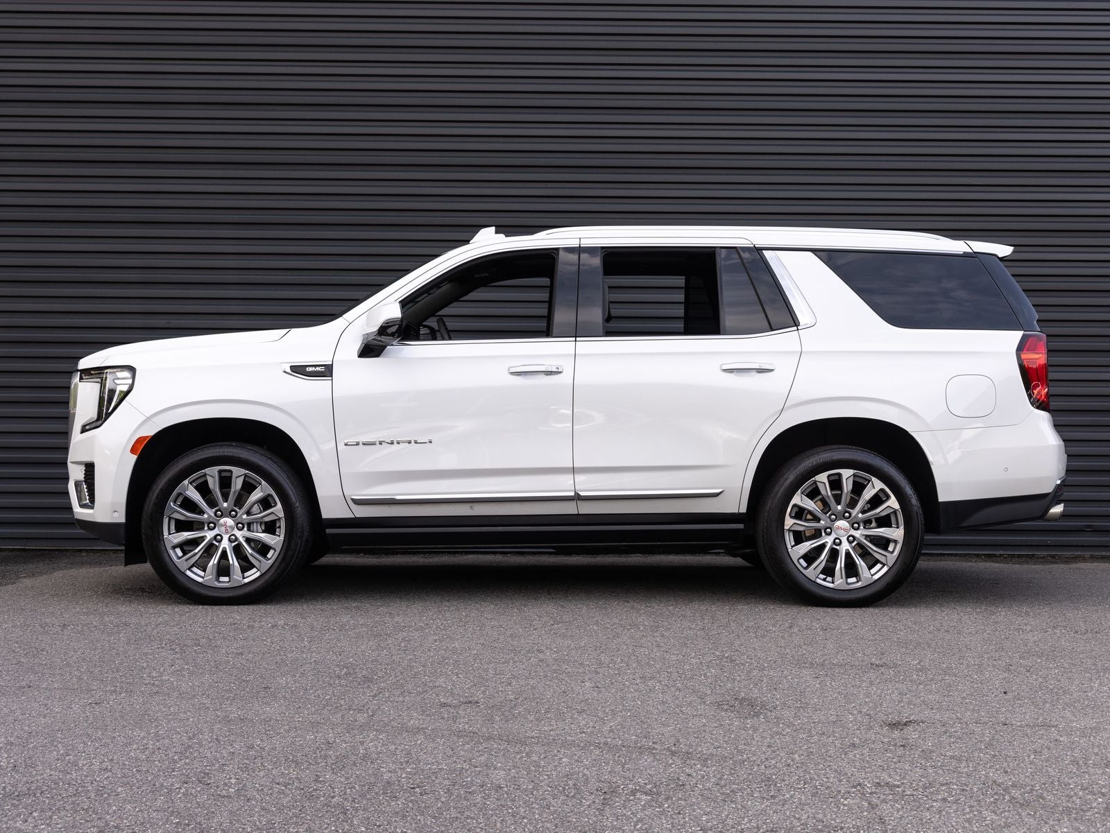 2023 GMC Yukon Denali Denali