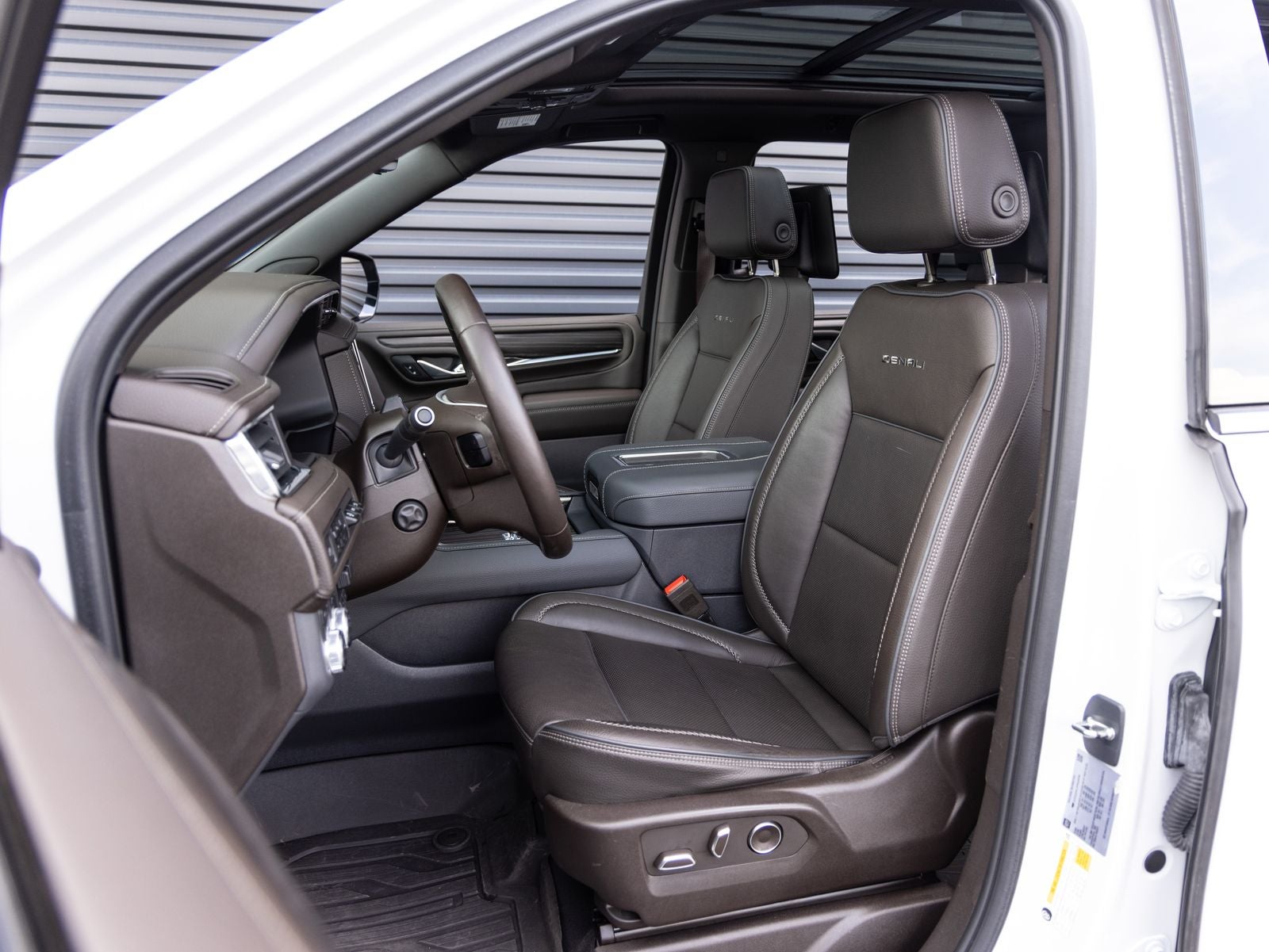 2023 GMC Yukon Denali Denali