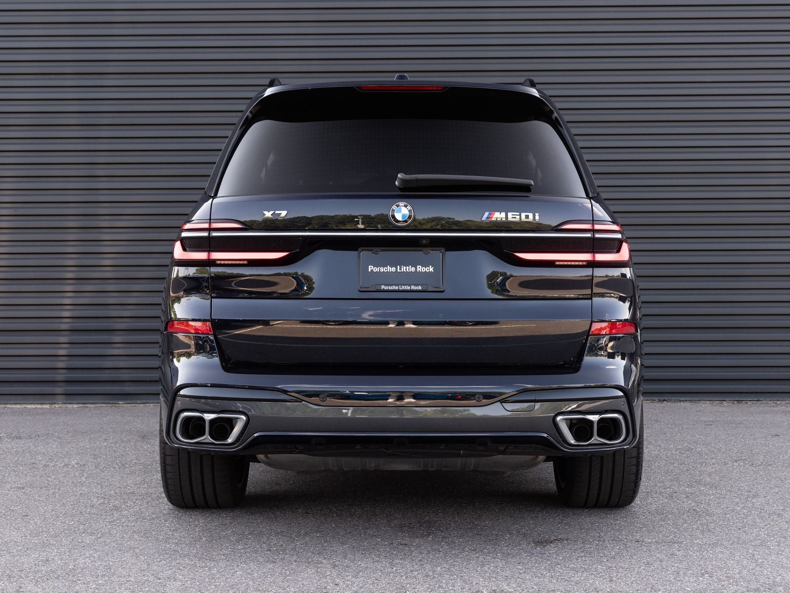 2024 BMW X7 M60i
