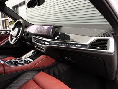 2024 BMW X6 xDrive40i