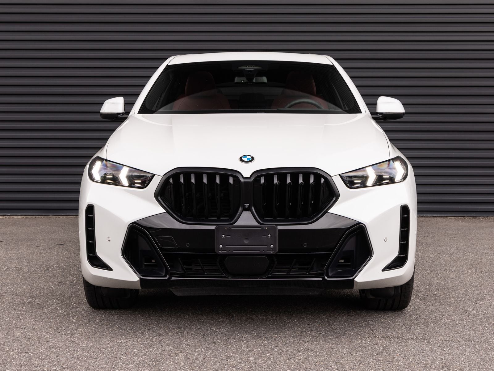 2024 BMW X6 xDrive40i
