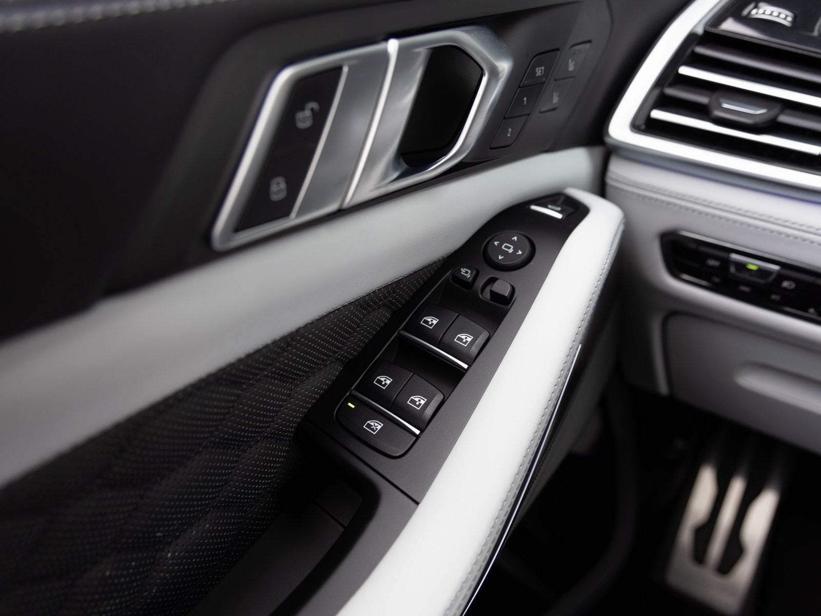 2022 BMW X5 M Sports Activity Vehicle