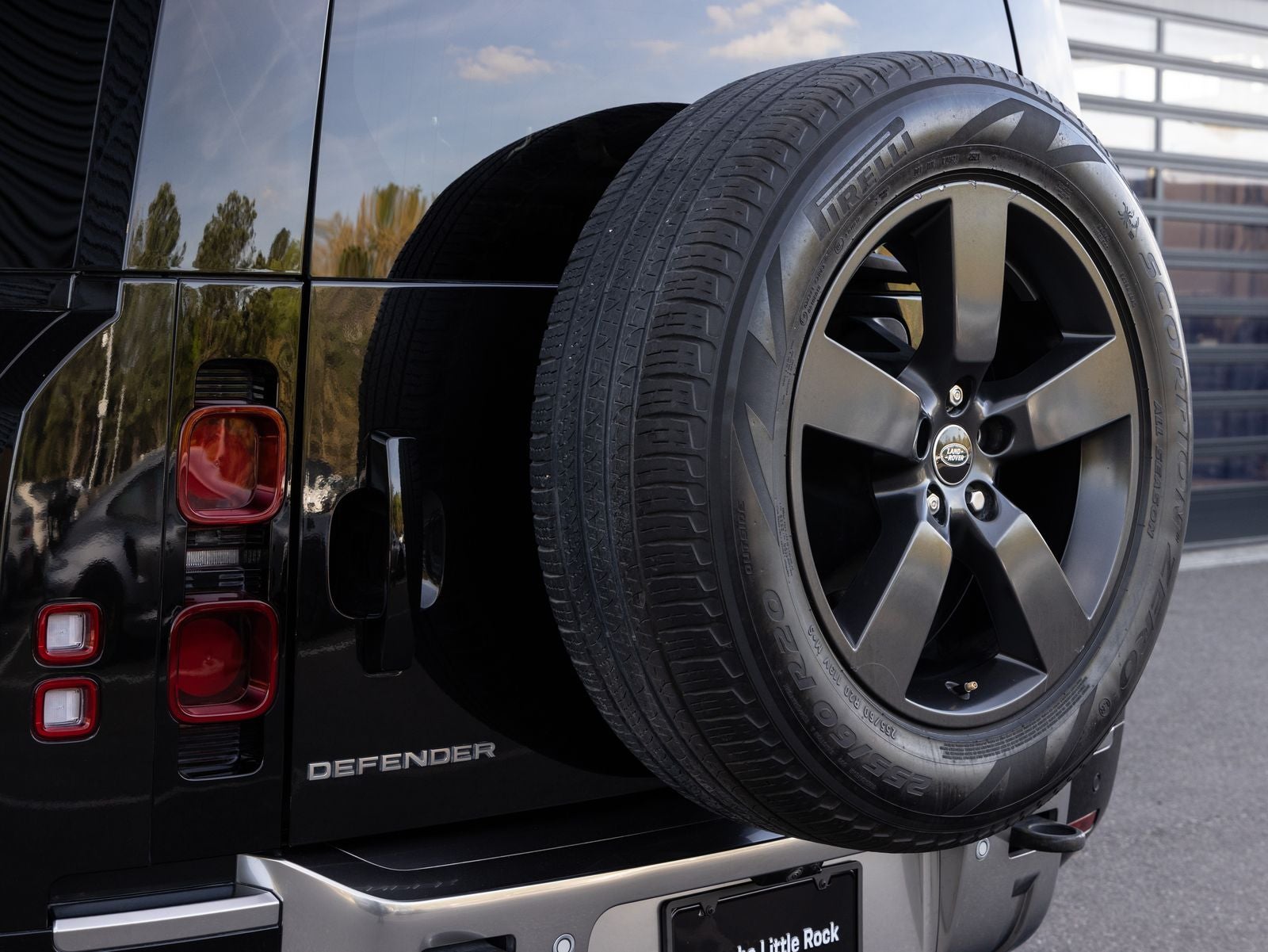 2022 Land Rover Defender S