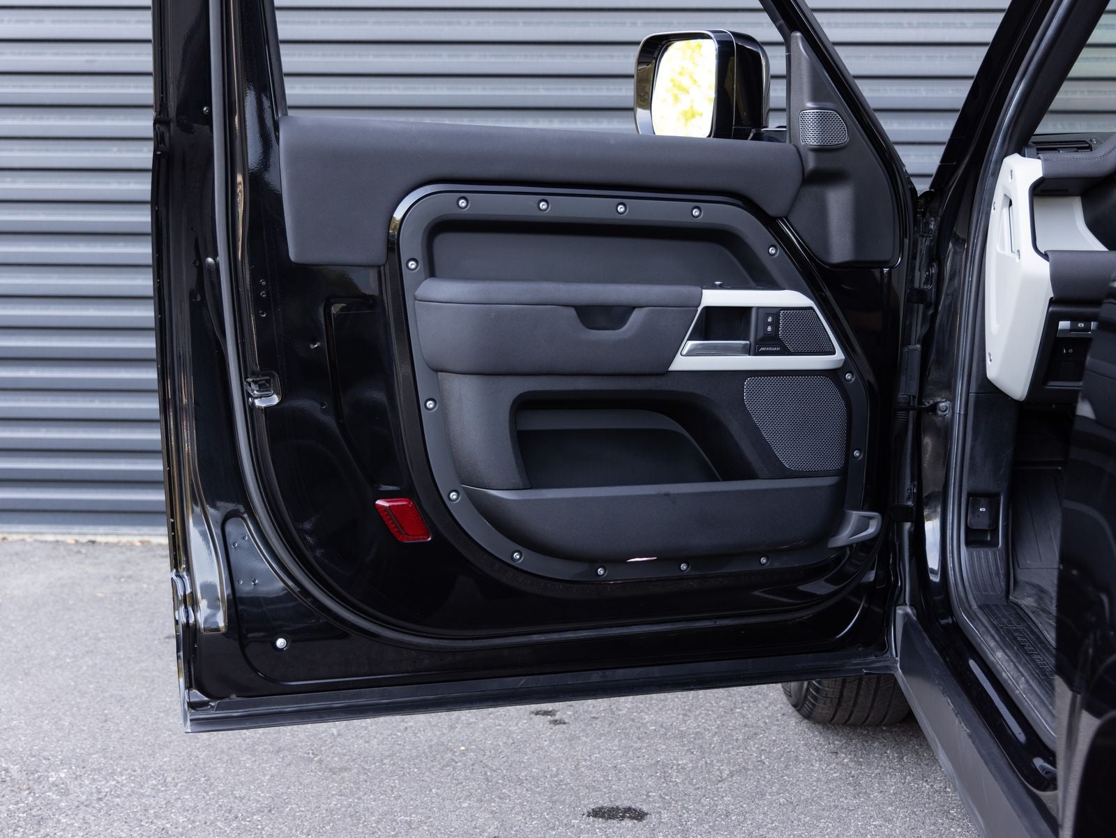 2022 Land Rover Defender S