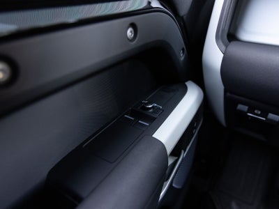 2022 Land Rover Defender S