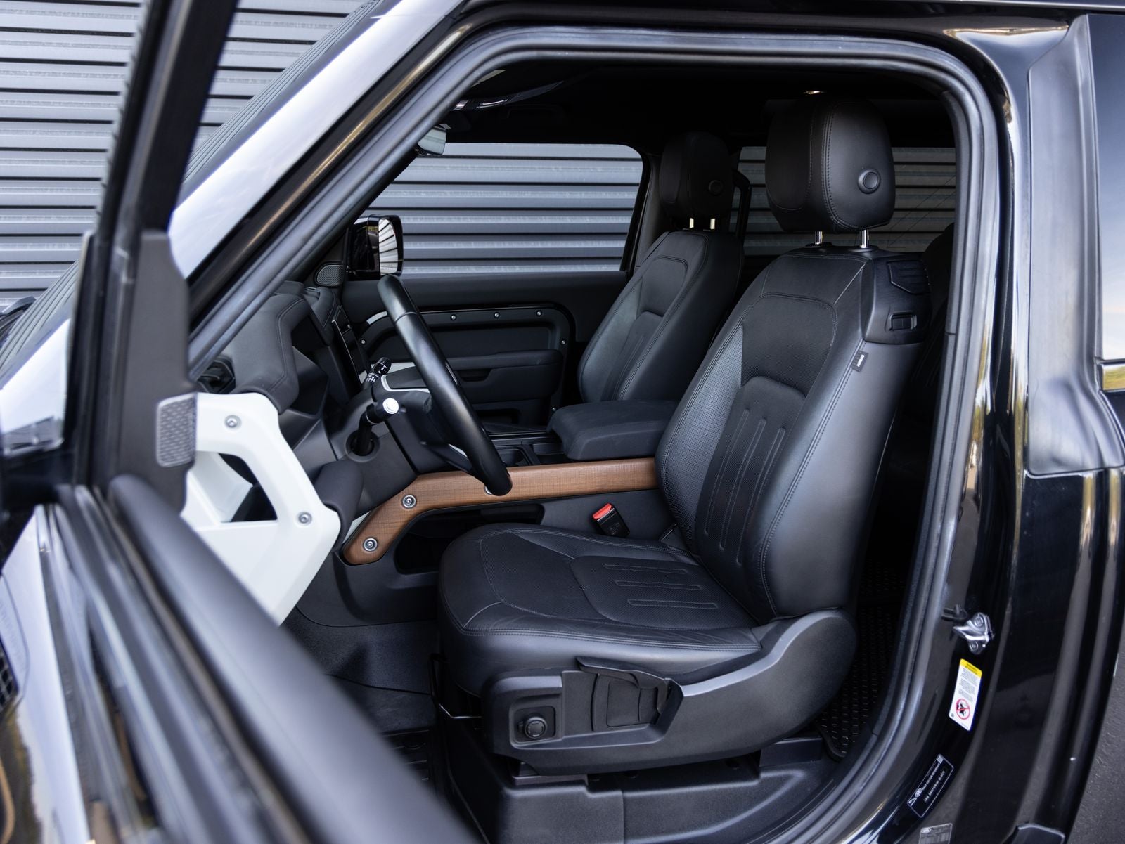 2022 Land Rover Defender S