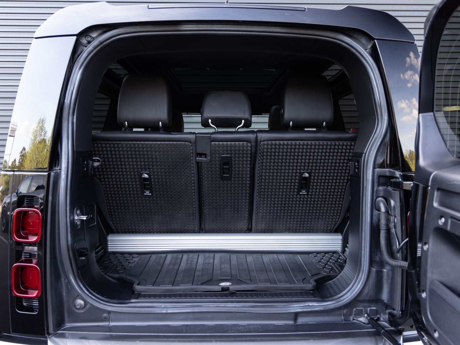 2022 Land Rover Defender S