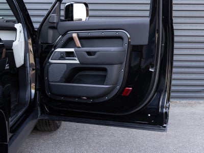 2022 Land Rover Defender S