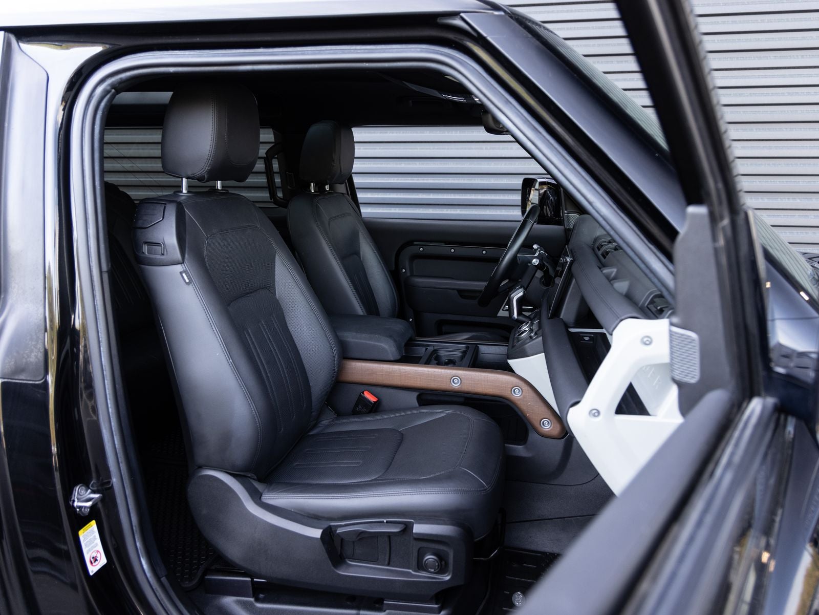 2022 Land Rover Defender S