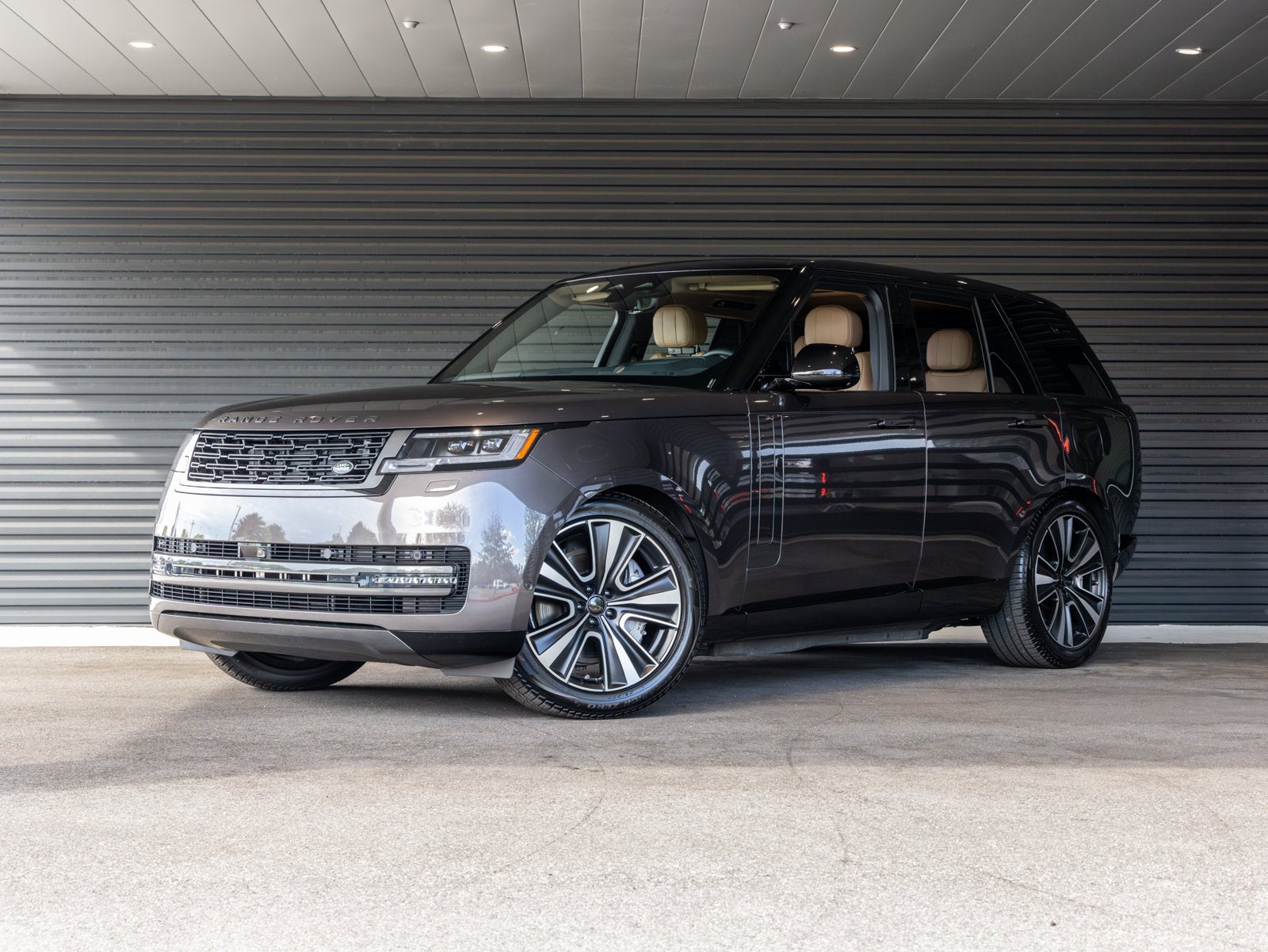 2026 Land Rover Range Rover SE