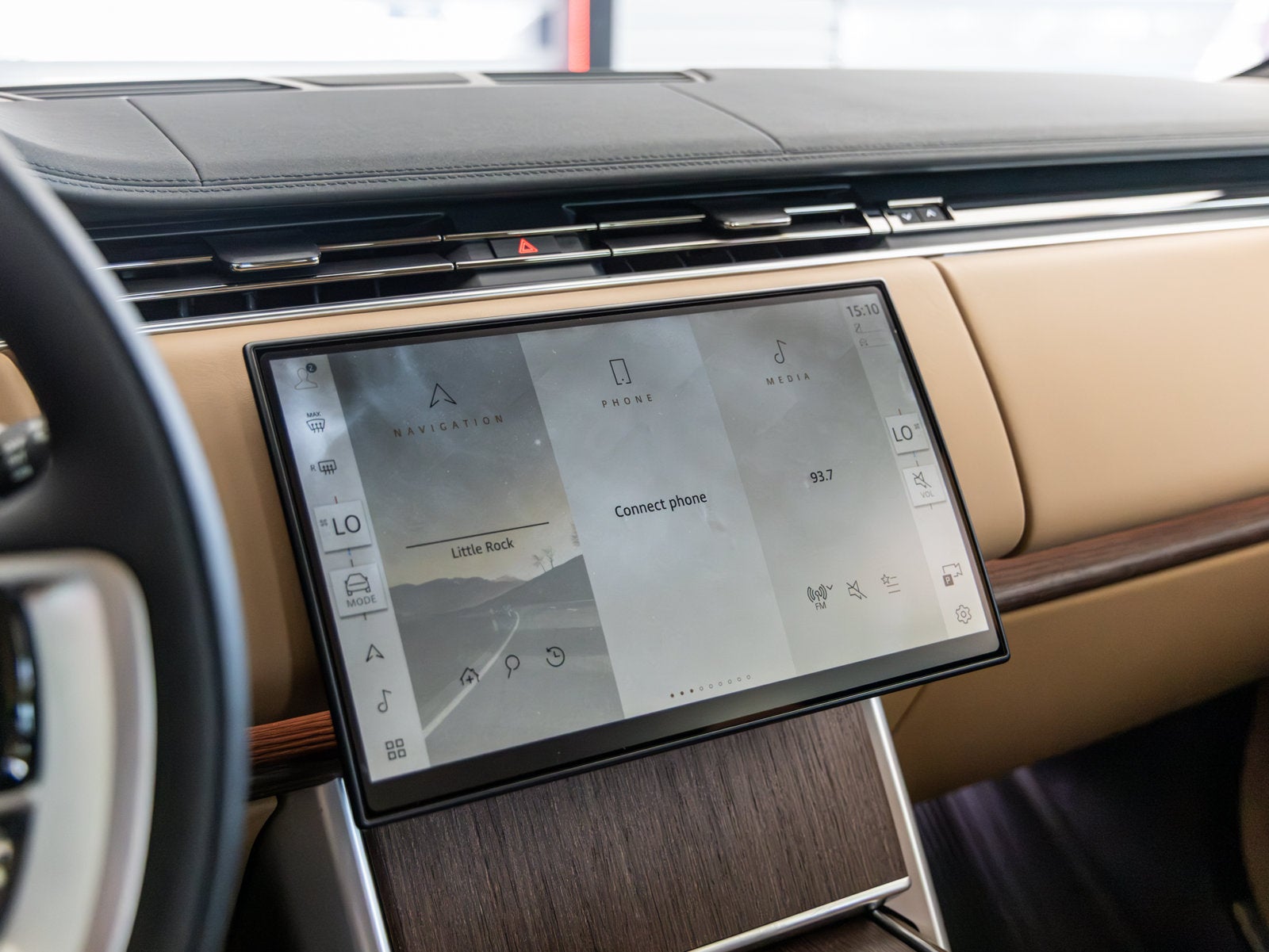 2026 Land Rover Range Rover SE