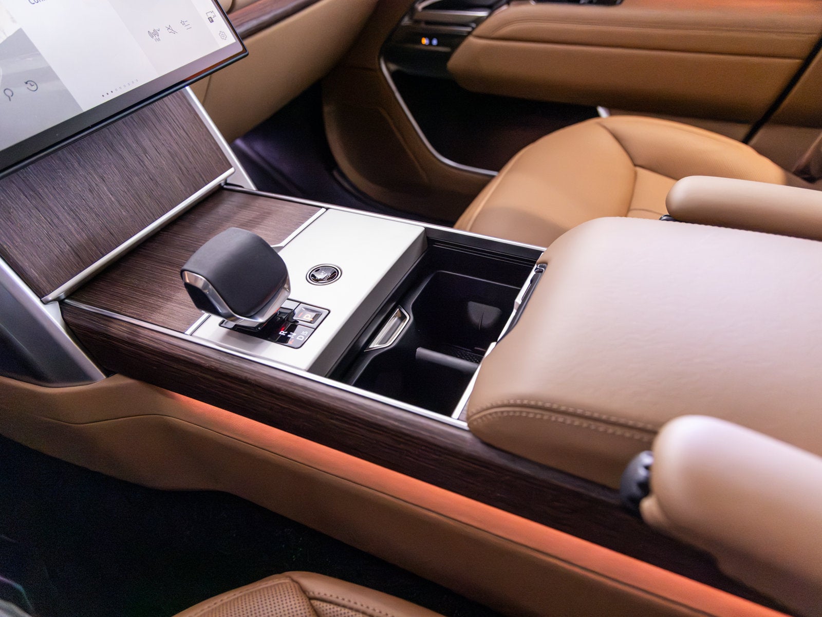 2026 Land Rover Range Rover SE