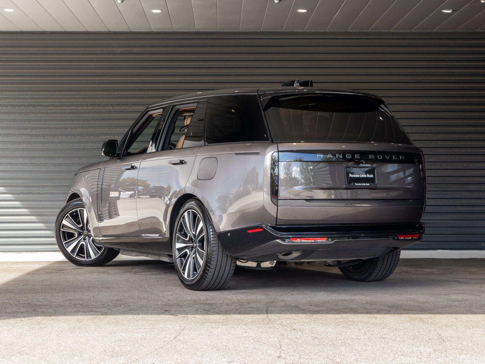 2026 Land Rover Range Rover SE