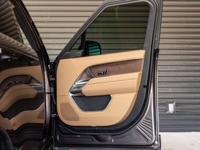 2026 Land Rover Range Rover SE