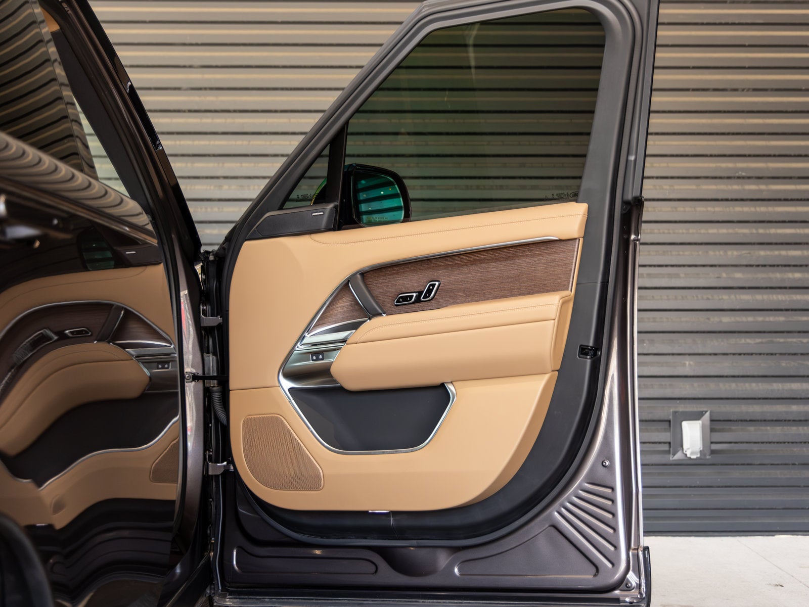2026 Land Rover Range Rover SE