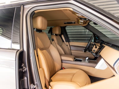2026 Land Rover Range Rover SE